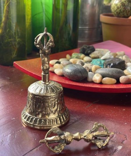 Campana de Bronce y Dorge