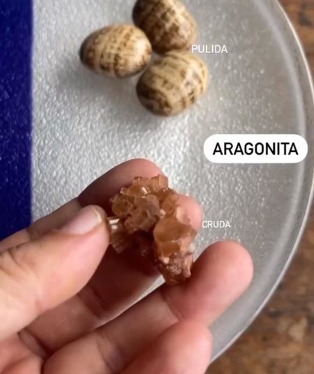 Aragonita Cruda